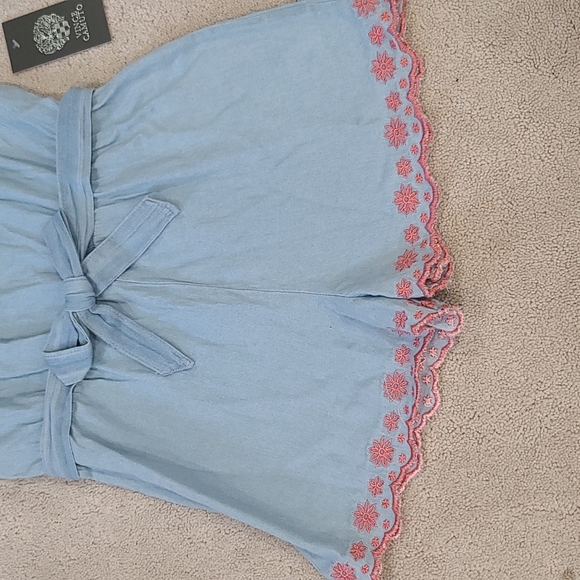 Vince Camuto Kids Romper - Picture 3 of 5